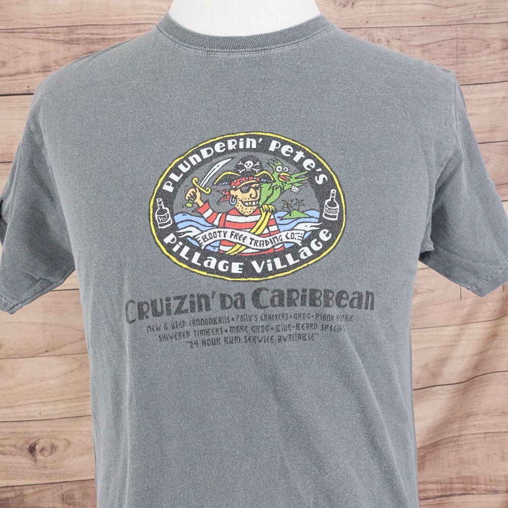 PLUNDERIN' PETE'S PILLAGE VILLAGE CRUIZIN' DA CARIBBEAN PIRATE TSHIRT SZ M